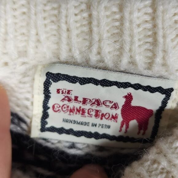 The Alpaca Connection Women's Sz Large? Multicolor 100% Alpaca Pullover Sweater - Picture 3 of 11